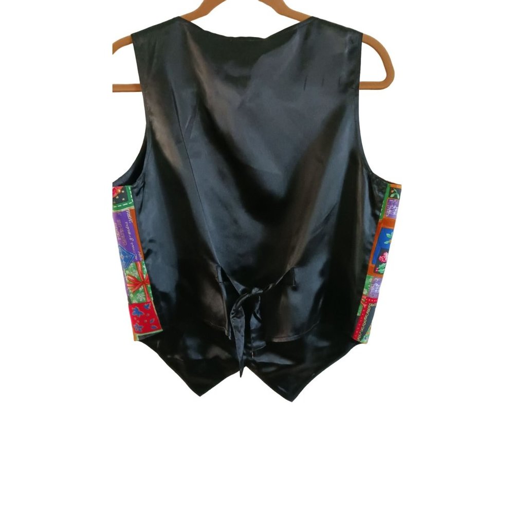 Nutcracker Vest. Size Medium. Multicolored. - image 3